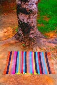 Alfombra de Pelo Largo Suave Hecha a Mano, Antideslizante, Diseño Novedoso, Multiusos, de Algodón, para Entrada, Sala de Estar - Product Image 3