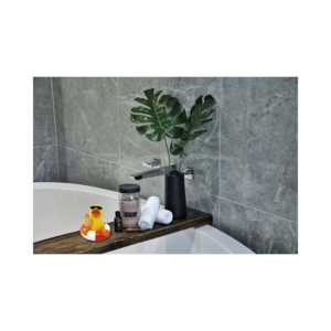 Joli mini canard en caoutchouc PVC avec bouée, jouet de bain pour bébé qui couine, idéal pour l'été et la salle de bain - Product Image 6