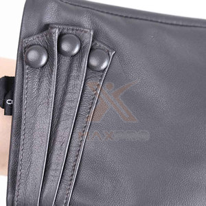 Waterproof Unisex Winter Outdoor Casual Leather Fashion <b>Gloves</b> with Touchscreen & <b>Wool</b> Lining-Customizable Design - Product Image 6
