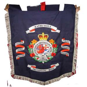 Ceci est un drapeau cérémonial de la Société des Orphelins Orange Loyal d'Angleterre. - Product Image 3