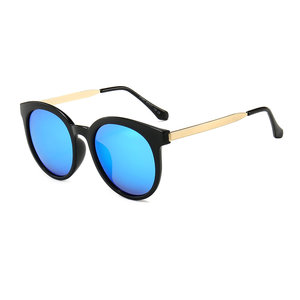 Occhiali da Sole Polarizzati da Donna Ispirati ai Designer P27287 - Product Image 1