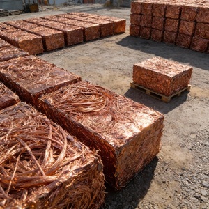 เศษลวดทองแดง ลวดทองแดงเปลือยเงา วัสดุบริสุทธิ์สำหรับการรีไซเคิลและการจัดส่งจำนวนมาก - Product Image 2