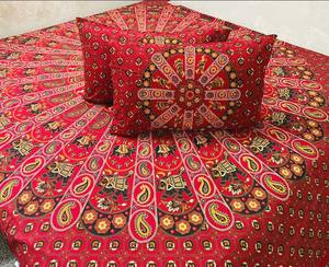 Sábana impresa en bloque hecha a mano de algodón puro para decorar ropa de cama - Product Image 1