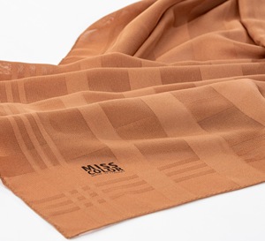 Pañuelo de chifón turco premium Miss Color 70x190cm, liso, suave al tacto, ligero, transpirable, étnico de Oriente Medio, para uso diario de mujer - Product Image 3