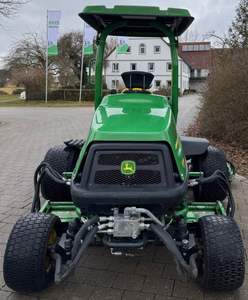 Cortadora de Césped JOHN DEER 8700 A 4WD - Product Image 3