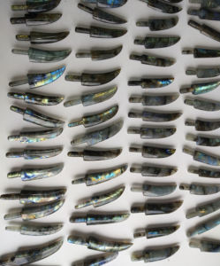 Vente en gros de labradorite naturelle FreeForm couteau à sculpter une dague de pierres précieuses cristaux de guérison spirituelle de qualité supérieure spécimen minéral - Product Image 1