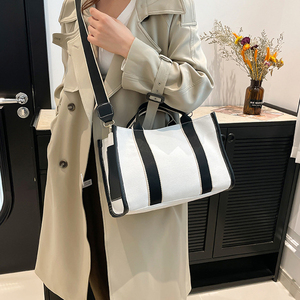 Nuevo bolso de lona de moda de otoño, bolso de mano de gran capacidad Ins de estilo coreano para mujer, compras informales y viajes diarios - Product Image 4