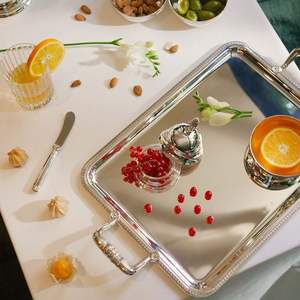 Nouveau Design Moderne Rectangle En Acier Inoxydable Argent Séparation Plateau Martelé Surface Artisanat Géométrique Poignée pour Diwali Mariage - Product Image 5