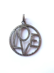 LOVE Design Pendentif en argent sterling 925 avec diamant pavé vintage 35x35MM certifié Luxvory pour femmes - Product Image 5