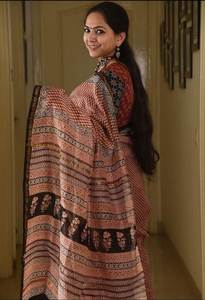 Blusa Saree de diseñador, Material de seda bordado de alta calidad, Color de torsión, estilo Surat para fiestas, Bollywood, indio, pakistaní - Product Image 4