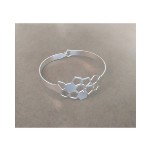 2024 Lunar New Year Buy Latest Light Weight Jewelry Famous Cutting and Stylish Bangle Laser Cut Golden Polished for Women - Product Image 5