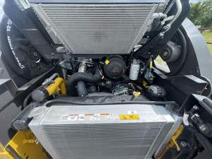 NUEVA Cargadora Compacta Holandd C337 2025 de 74HP en Venta a Precio Accesible - Product Image 2