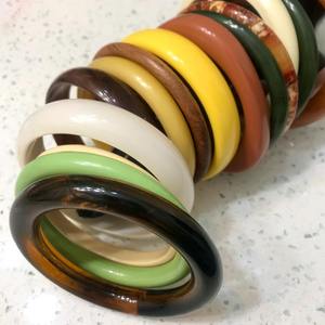 กำไลอะคริลิคสำหรับชายและหญิงกำไลข้อมือเรซินทรงกลมดีไซน์ด้วยตัวเองสไตล์โบฮีเมียนสำหรับผู้หญิงและผู้ชาย - Product Image 1