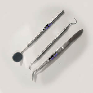 Kit de Cuidado Dental Profesional de Acero Inoxidable con Removedor de Placa y Sarro, Espejo, Pinzas y Herramientas de Limpieza Dental - Product Image 1