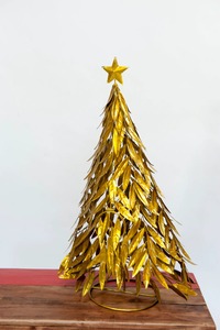 Pièce décorative d'arbre de Noël en métal rustique pièce maîtresse de vacances artisanale pour décor saisonnier de Table de salon - Product Image 3