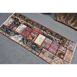 Petit tapis turc 2,1 x 5 pieds, tapis vintage, tapis à fleurs bleues - Product Image 4