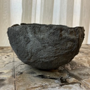 Cuenco decorativo de Metal hecho a mano, bandeja central, mesa elegante, acento para el hogar, cocina, comedor, sala de estar o decoración de eventos - Product Image 3