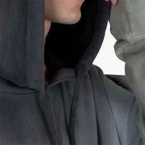 Sweat à capuche élégant pour hommes, confortable et doux pour une tenue décontractée, aventures en plein air, design brodé numérique pour l'hiver - Product Image 6
