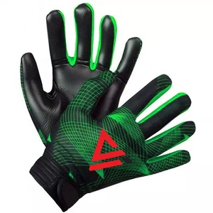 Guantes de fútbol gaélico GAA de látex alemán con correa de muñeca ajustable, ligeros, antideslizantes, elásticos y de diseño personalizado al por mayor - Product Image 4