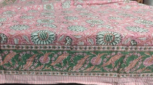 Mantel de Algodón Estampado Floral Moderno y Lujoso Hecho a Mano para Mesa de Comedor - Product Image 4