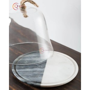 Présentoir à gâteau en marbre le plus exigeant avec dôme en verre fait à la main thème romantique avec décoration florale présentoir à gâteau de forme ronde - Product Image 4