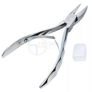 3PRO Professional Stainless Steel <b>Cuticle</b> Nail Nipper with Plastic Grip for Personal and Salon use - Product Image 2