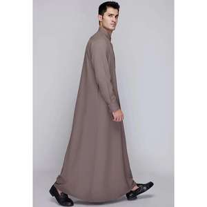 Vêtement islamique pour hommes, robe Thobe / Thawb, vente chaude, polyester, col montant, couleur unie, manches longues, Thobe Kanzu pour hommes musulmans - Product Image 2