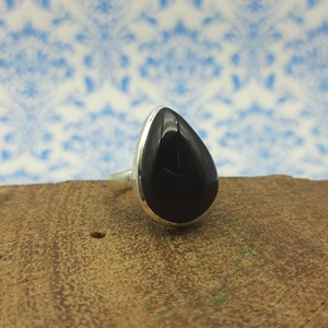 แหวนช่างฝีมือโอนิกซ์สีดำเงิน925แข็งแหวนเงินหนาเครื่องประดับเงินเนื้อละเอียดจากอินเดีย - Product Image 1