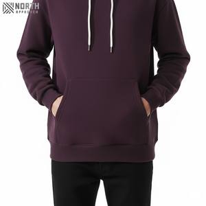 Conjunto de Sudadera con Capucha y Pantalones Deportivos Unisex de Felpa de Poliéster/Algodón con Estampado Personalizado Antiarrugas para Invierno de Fabricante de Ropa - Product Image 5