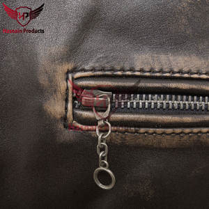 Chaqueta de motorista de cuero Vintage clásica personalizada para hombre, abrigo de motocicleta de invierno Retro desgastado, atractivo atemporal, estilo callejero - Product Image 4