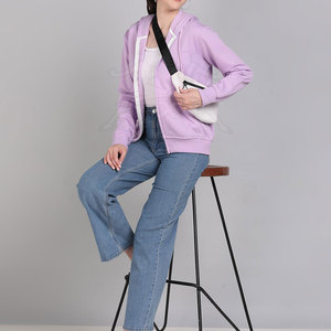 Material ligero y sensación transpirable para días activos Cozy Fleece Zip Hoodie con cuello alto y ajuste cómodo - Product Image 2