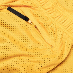 Shorts en maille de couleur unie anti-rides de nouvelle conception pour hommes, de qualité supérieure, séchage rapide, shorts en maille pour hommes pour un usage décontracté - Product Image 5