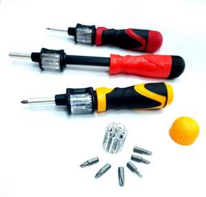 Destornillador multifuncional de carga automática 12 en 1, mango de plástico para uso profesional industrial DIY, personalización OEM/ODM - Product Image 4