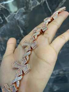 สร้อยข้อมือเงินแท้ 925 คุณภาพสูง ประดับเพชรโมอิสซาไนต์ VVS1 รูปดอกไม้ ดีไซน์คลาสสิก สวยหรู เหมาะสำหรับทุกเพศ เป็นของขวัญสุดพิเศษ - Product Image 5