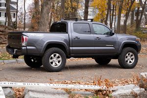 Toyota Tacoma TRD Sport Doble Cabina 4x4 Usada, Año 2020 - Product Image 4