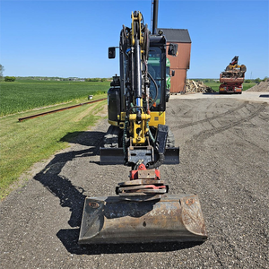 Mini-excavatrice CAT 302.7 CR la plus vendue, 2,8 tonnes, faible nombre d'heures (22,2H), diesel, compacte, avec pince auxiliaire - Product Image 4