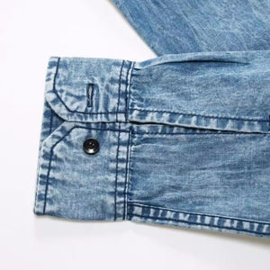 Camisa vaquera clásica para hombre, ropa informal diaria, Camisa vaquera de algodón suave para hombre, Camisa vaquera elegante de ajuste cómodo - Product Image 5