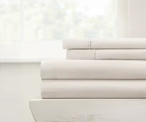 Sábana de Cama King Size de Algodón 100% de Primera Calidad, Antialérgica, para Uso Doméstico, Hospitalario y Hotelero, Disponible a Precio Competitivo - Product Image 6