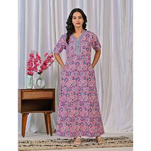 Robe de nuit 100 % coton imprimée à la main (motif Jaal), tissée douce, à imprimé floral et animalier, boutonnée, ODM pour les familles, commande minimum 3 pièces - Product Image 3
