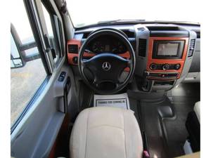 Camping-car mobile 2011 Winn-Eb-Ago View 2-4K, une chambre pour 4-6 personnes, prêt à être expédié - Product Image 6