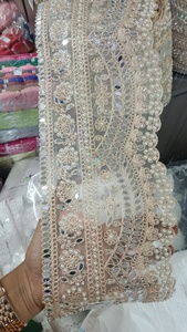 Fait sur mesure Large miroir travail brodé dentelle garniture pour vêtements lehengas décoration de la maison et de l'artisanat traditionnel et artisanal. - Product Image 6