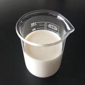 Liquide de latex naturel vietnamien 100%, caoutchouc à haute teneur en ammoniac (HA) du Vietnam - Product Image 4