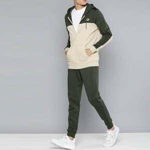 Vente en gros de survêtements pour hommes à la mode et coupe ajustée, vêtements de rue confortables, taille plus écologique pour l'hiver - Product Image 4