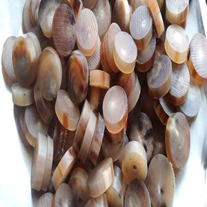 Botones en Blanco de Cuerno de Búfalo Negros, Ecológicos, Hechos a Mano, Diseños Sencillos para Arte y Coleccionismo - Product Image 1