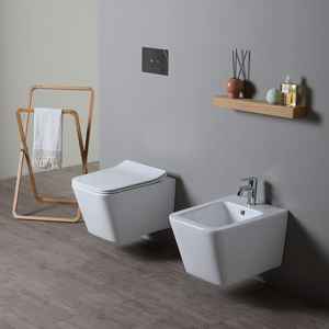 Paire de robinets sanitaires muraux en céramique sans rebord RIGA pour ensembles de salle de bain - Product Image 1