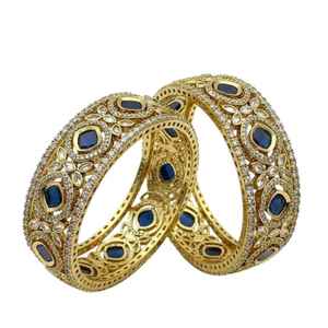 กำไลข้อมือและสร้อยข้อมือสไตล์อาหรับแบบดูไบ ประดับดาว ชุบทอง 24K สวยงาม ทันสมัย ไม่สามารถเปิดได้ สำหรับผู้หญิง - Product Image 1