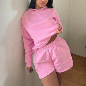 Sudadera con capucha Terry y pantalones cortos de chándal de gran tamaño con logotipo personalizado sólido de alta calidad para mujeres de talla grande ODM - Product Image 1