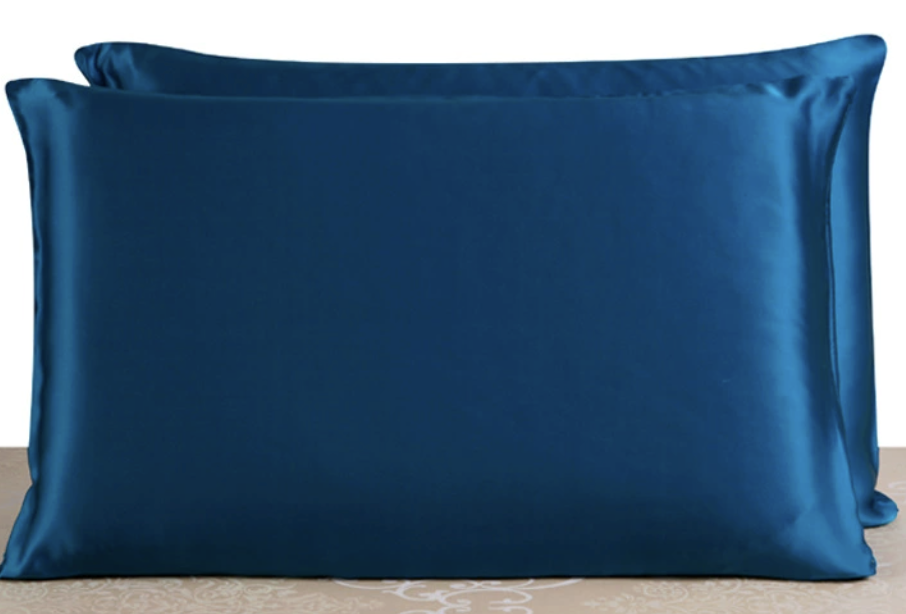 สีน้ำเงินที่ภักดี