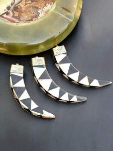 สร้อยคอชุบทองทันสมัยสำหรับงานแต่งงานงานปาร์ตี้และงานหมั้นคุณภาพสูงจี้มุก - Product Image 5