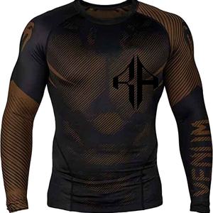 Ropa de gimnasio ajustada de manga larga para hombre, camisa de protección contra sarpullidos, LICRA y poliéster, logotipo personalizado al por mayor de alta calidad para hombre - Product Image 1